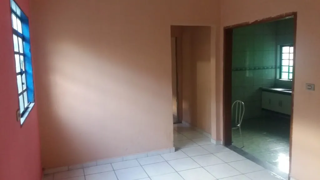 Imagem Casa à venda 2 Quartos, 2 Vagas, 300M², Residencial Ouro Verde, Pindamonhangaba - SP