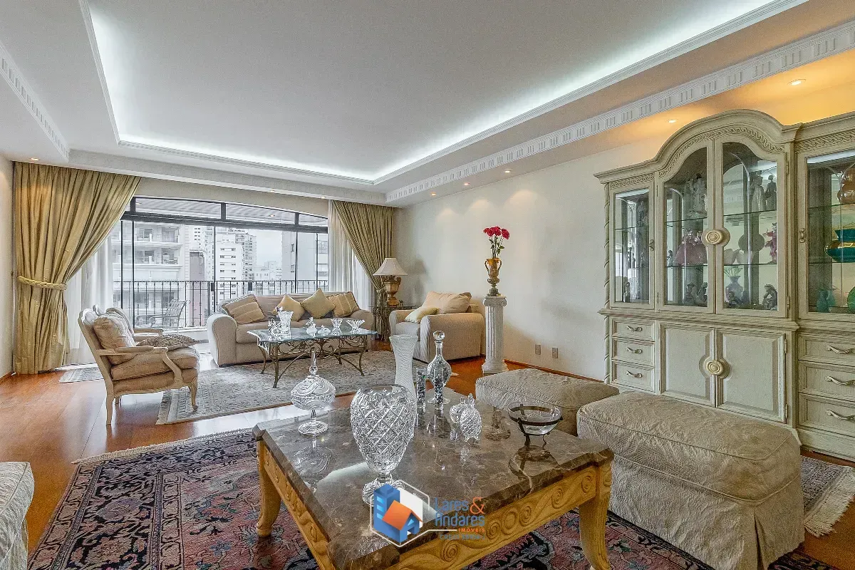 Imagem Apartamento para venda em Santa Cecília com 4 quartos, sendo 2 suítes, 340m²