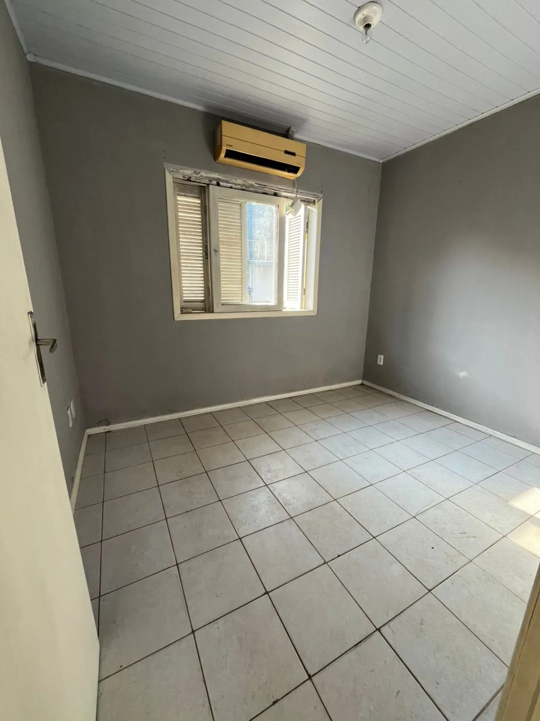Imagem Casa à Venda no Bairro Jardim Fiuza em Viamão