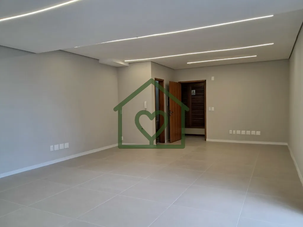 Imagem SALA COMERCIAL I 47M² PRIVATIVOS I REFORMADA I VAGA COBERTA ESCRITURADA I SANTANA 
 
ABRIANOS vende...