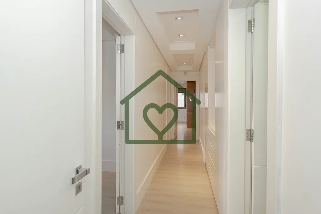Imagem Cobertura Triplex com 3 dormitórios, sendo 2 suítes e gabinete + Terraços, Sauna e Fitness privat...