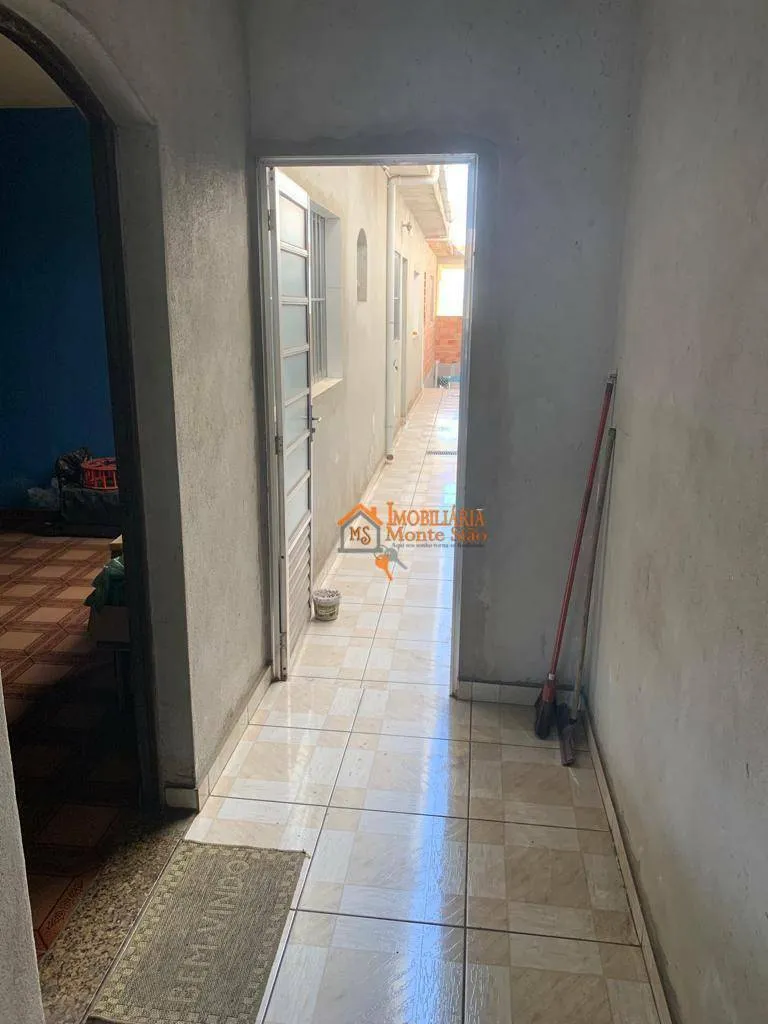 Imagem Casa com 3 dormitórios à venda por R$ 420.000,00 - Cidade Martins - Guarulhos/SP