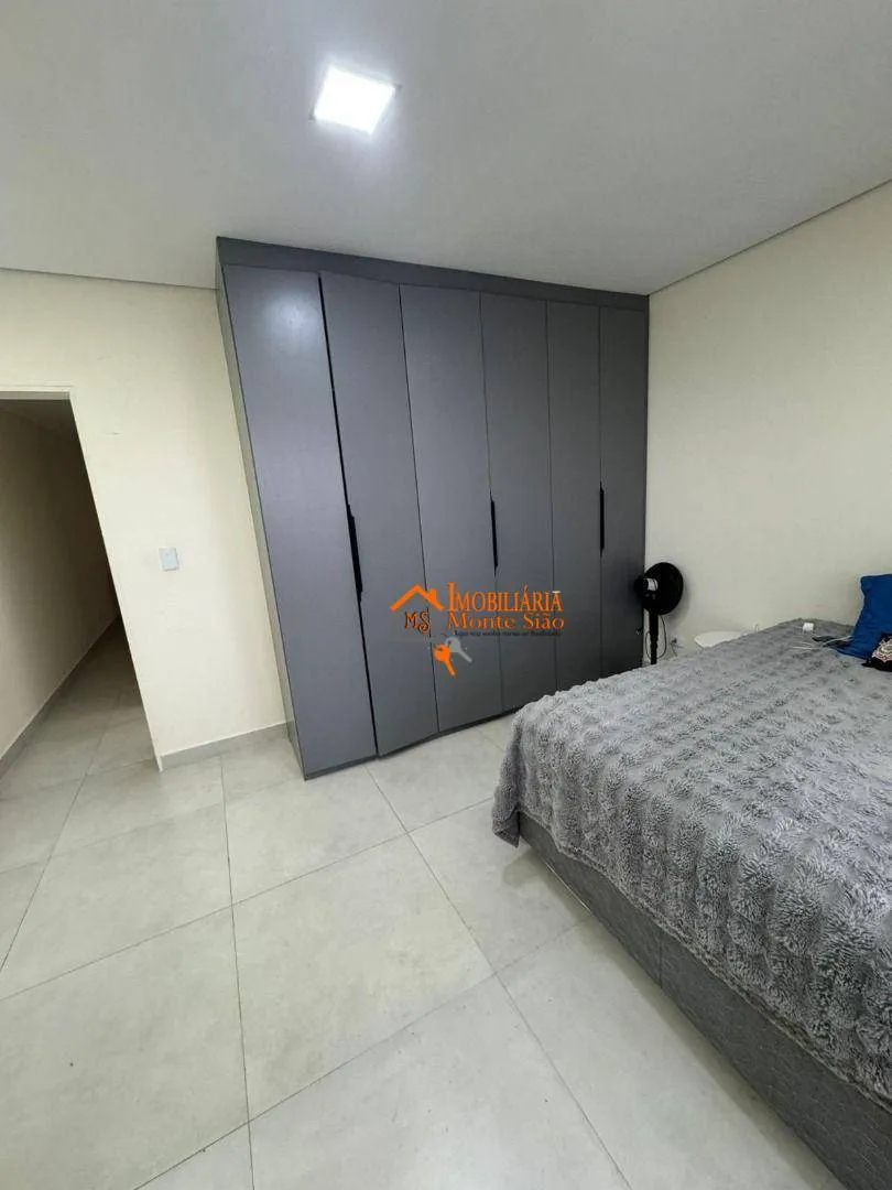Imagem Sobrado com 5 dormitórios à venda, 431 m² por R$ 850.000,00 - Parque Continental II - Guarulhos/SP