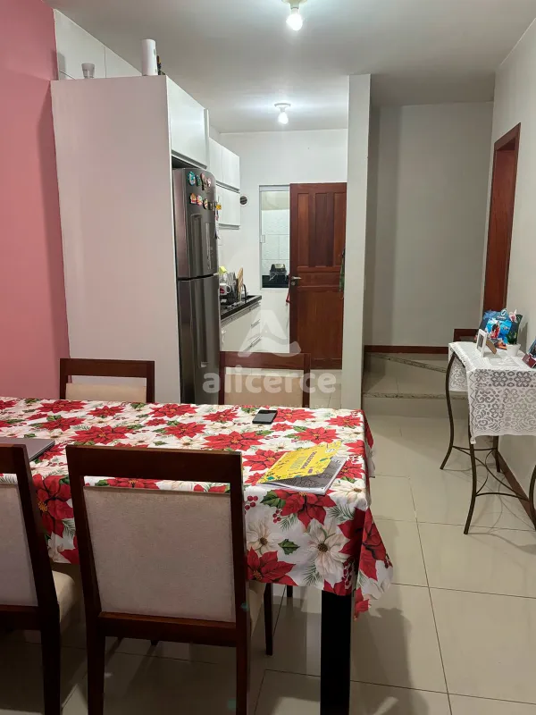 Imagem Sobrado à venda com 3 quartos 1 suíte, 78m² em Potecas São José