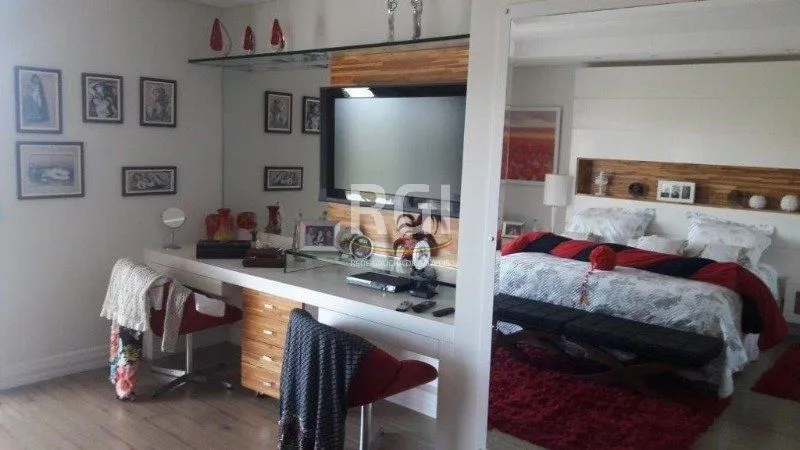 Imagem Casa para Venda - 728.71m², 6 dormitórios, sendo 6 suites, 3 vagas - Atlântida