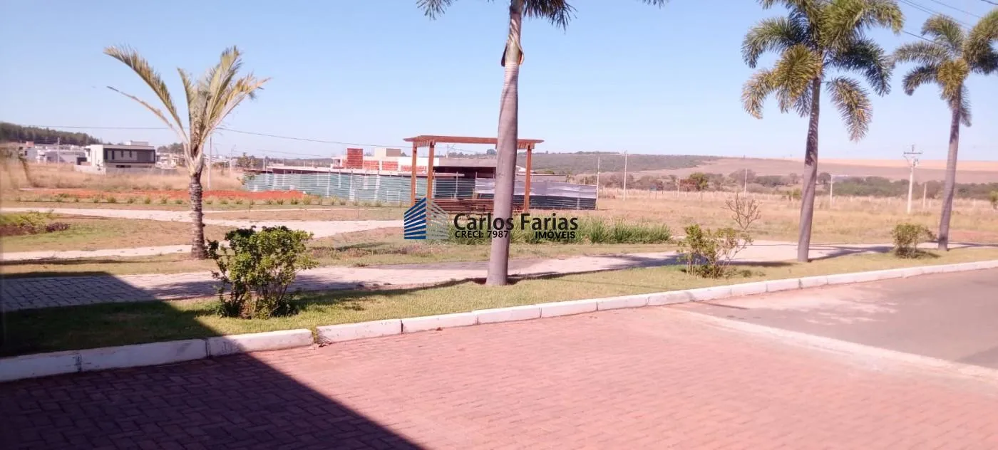 Imagem Lote em Condomínio Fechado para Venda em Brasília, Setor Habitacional Tororó (Jardim Botânico)