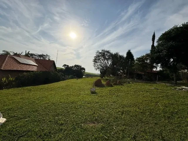 Imagem Terreno de 1.280,00m² para venda no Condomínio de Chácaras Portal dos Lagos em Boituva/SP.