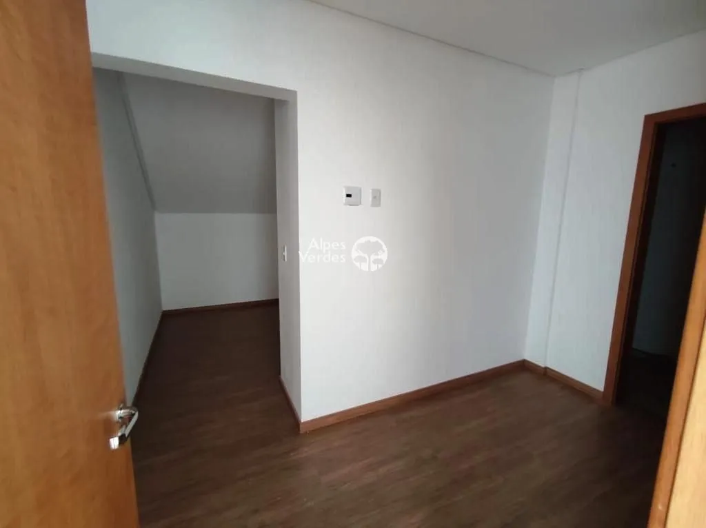 Imagem Apartamento em cobertura à venda por R$ 986.000 - Avenida Central - Gramado/RS