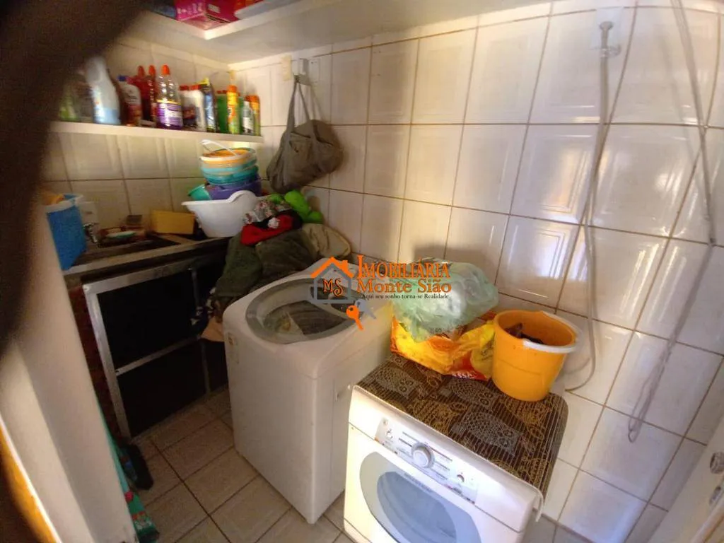 Imagem Casa com 3 dormitórios à venda, 194 m² por R$ 689.000,00 - Vila Rosália - Guarulhos/SP