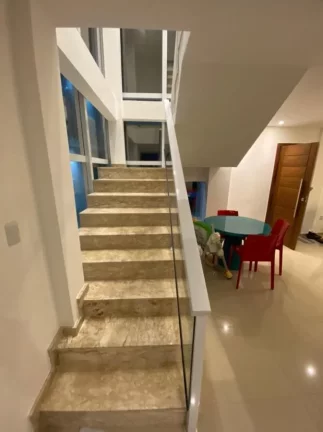 Imagem Casa para Venda em Lauro De Freitas, Pitangueiras, 4 dormitórios, 2 suítes, 4 banheiros, 2 vagas