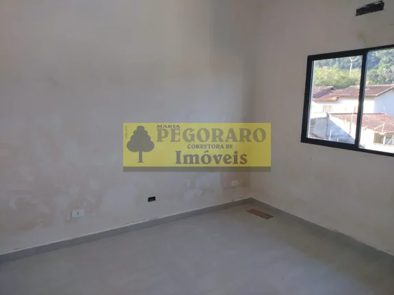 Imagem Sobrado à venda em Caraguatatuba-SP: 2 quartos, 2 suítes, 3 banheiros, 75m² no bairro Cidade Jardim!