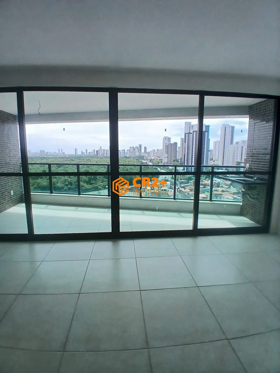 Imagem Apartamento Alto padrão - Boa Viagem - 04 Quartos - 2 Suites - 146m2 - Varanda