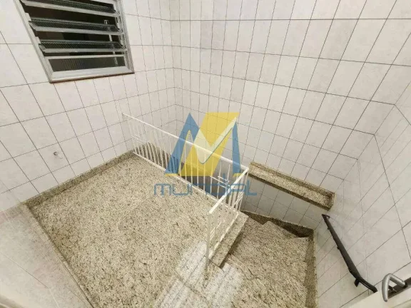 Imagem Sobrado com duas construções no mesmo terreno - versatilidade e conforto