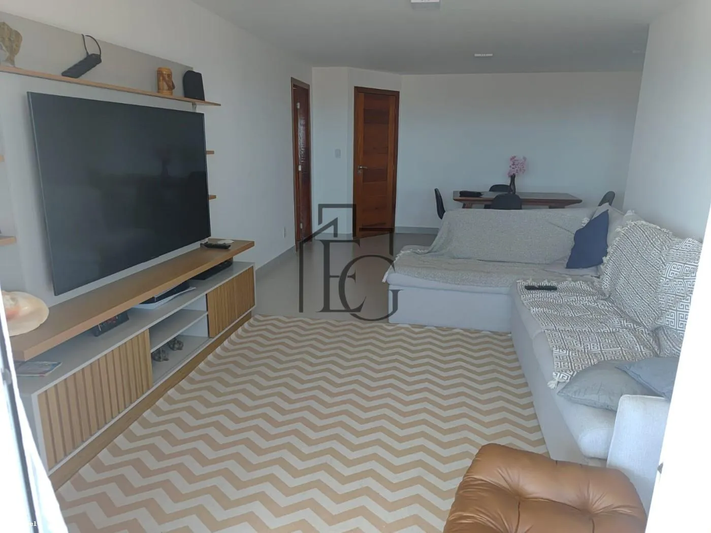 Imagem Apartamento para Venda em Saquarema, Itaúna, 2 dormitórios, 1 suíte, 1 banheiro, 1 vaga
