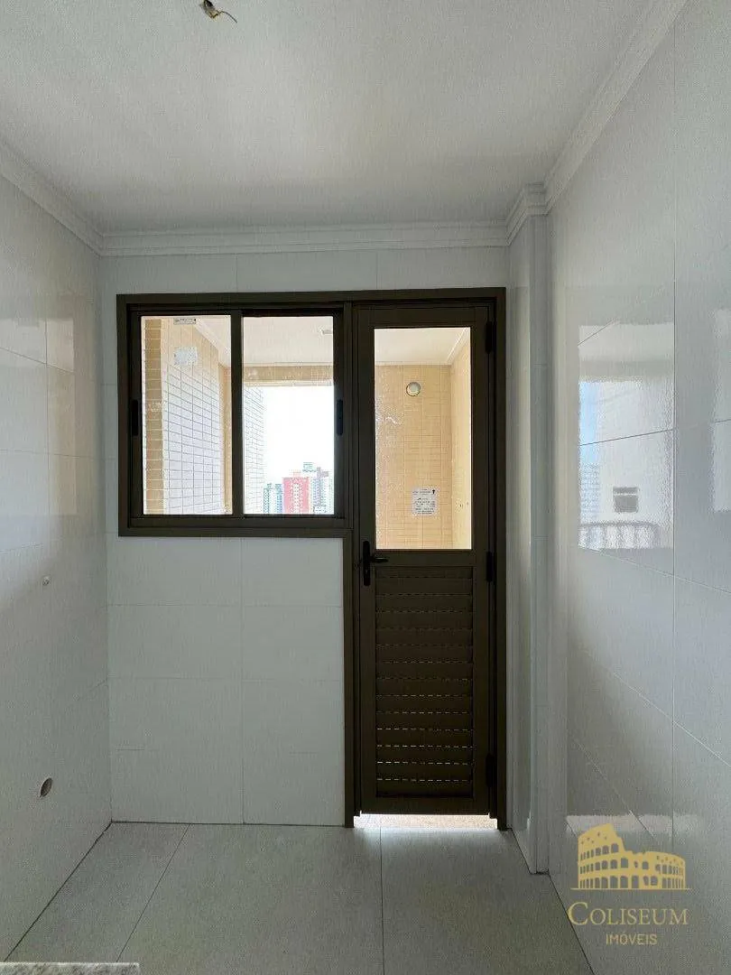 Imagem Apartamento com 2 dormitórios à venda, 92 m² por R$ 1.300.000,00 - Canto do Forte - Praia Grande/SP
