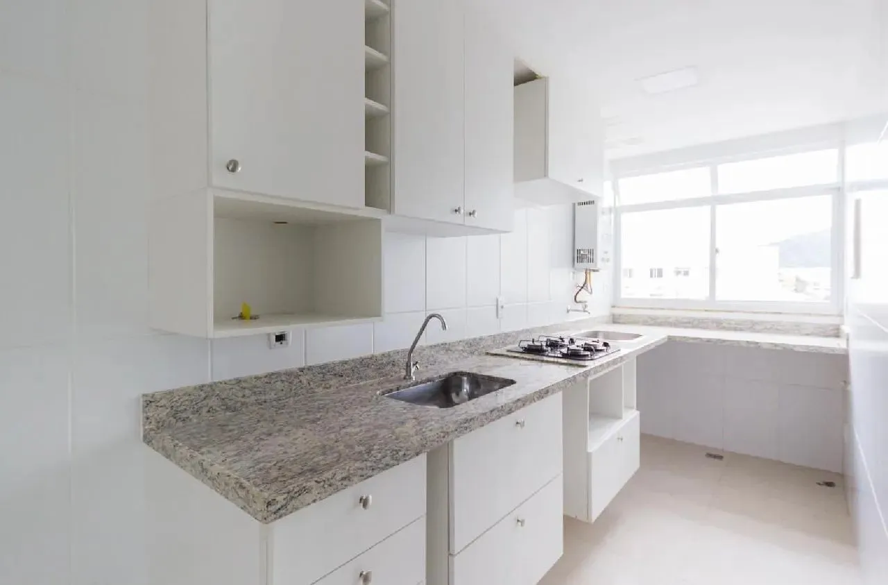 Imagem Apartamento para Venda, Taquara, 2 dormitórios, 1 suíte, 2 banheiros, 1 vaga