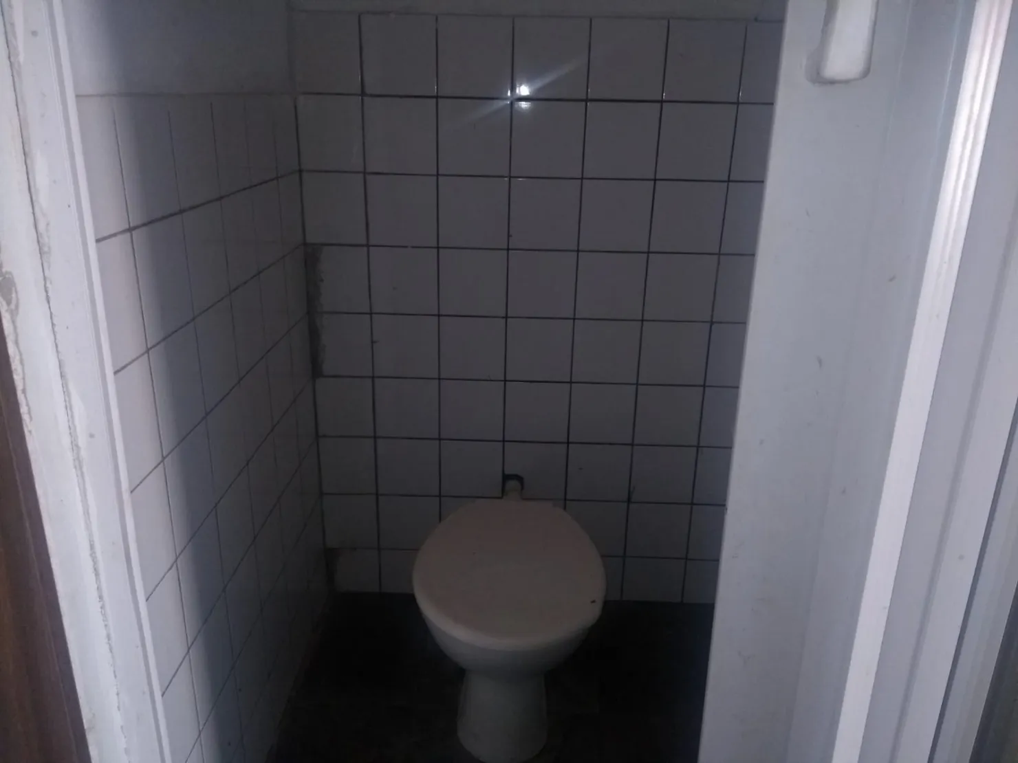 Imagem Comercial para Locação 2 Vagas, Residencial Estoril, Taubaté - SP