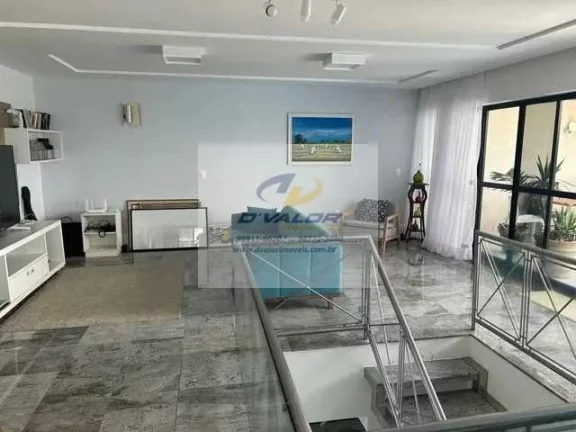 Imagem Vendo Cobertura Duplex, com vista para o mar, 347m², 3 suítes, sala p/ 3 ambientes e 2 vagas