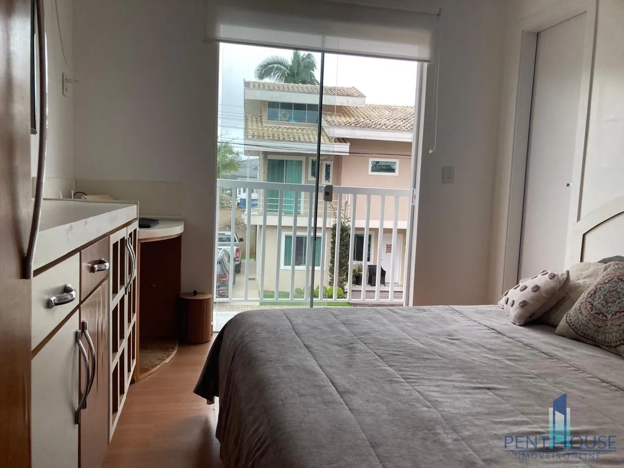Imagem Casa em Condomínio para Venda em Balneário Camboriú, BARRA, 3 dormitórios, 1 suíte, 2 banheiros, 2 vagas