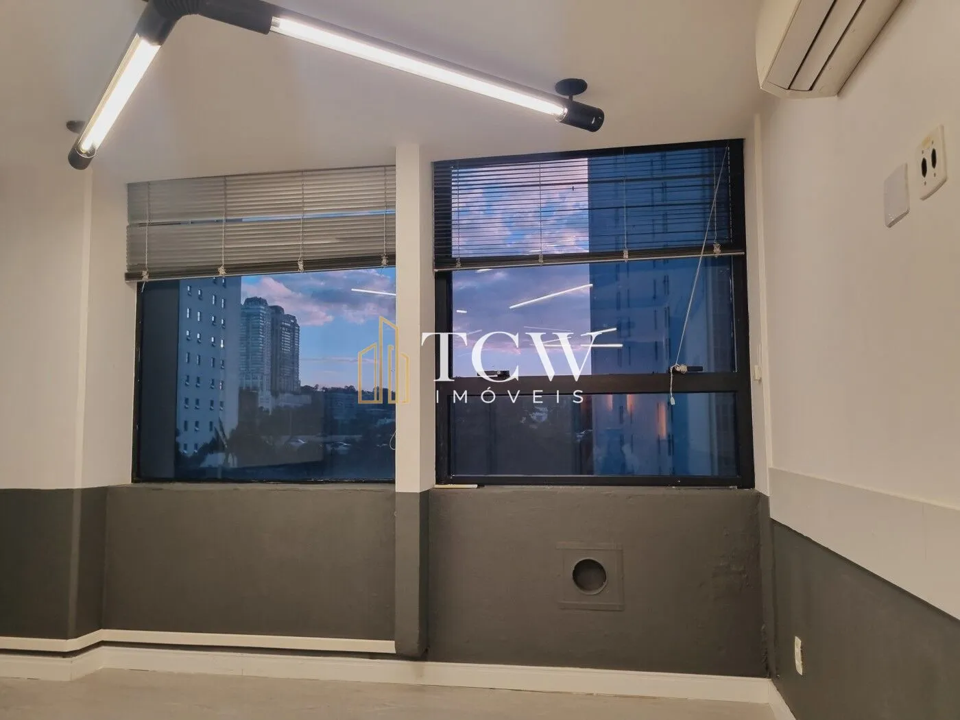 Imagem Conjunto Comercial à Venda | 286,13 m² | Vila Olímpia, São Paulo/SP