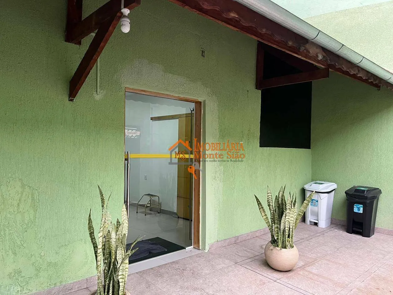 Imagem Casa com 3 dormitórios, 250 m² - venda por R$ 1.300.000,00 ou aluguel por R$ 12.250,00/mês - Jardim Presidente Dutra - Guarulhos/SP