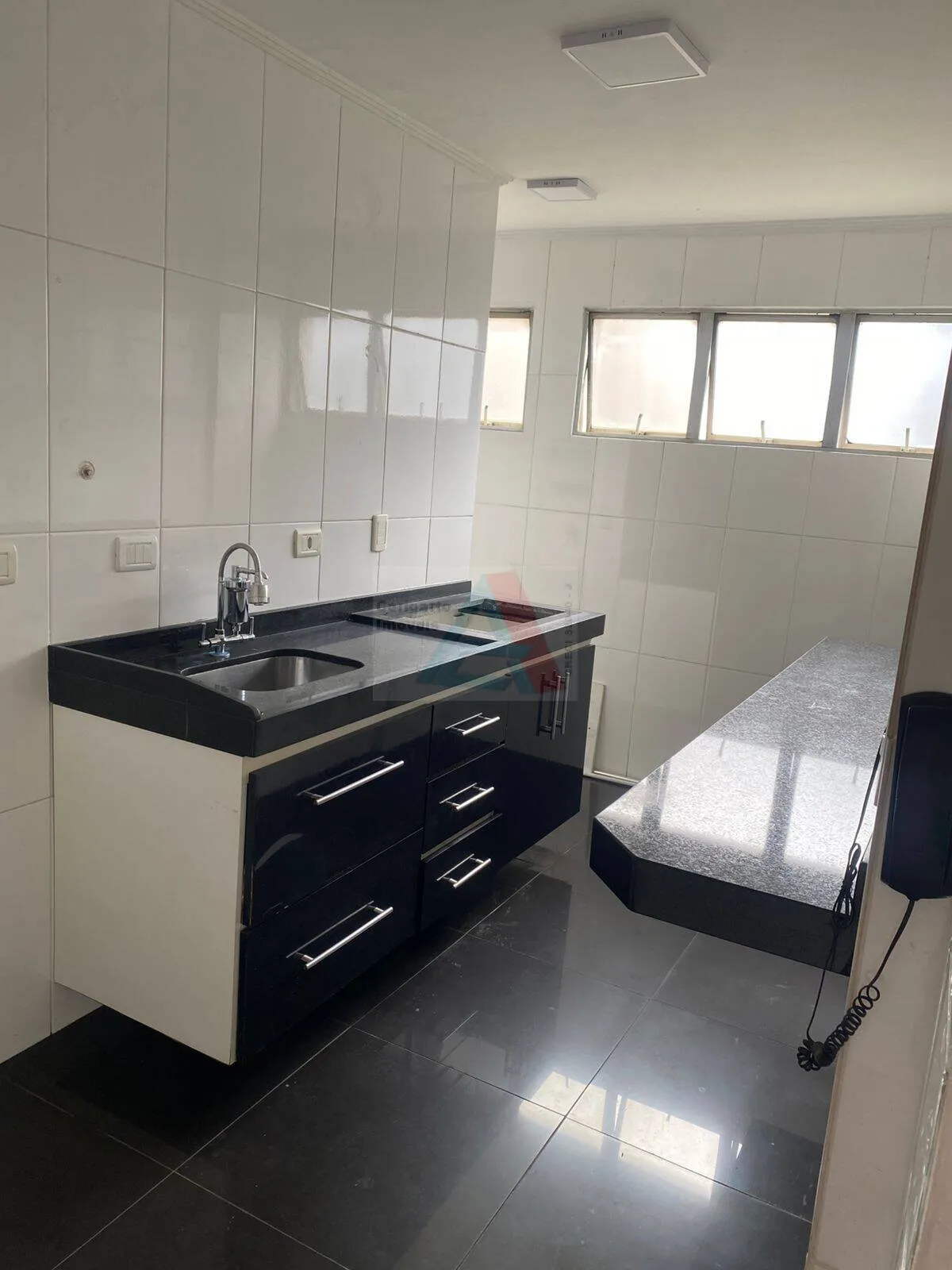 Imagem Apartamento com 2 dormitórios à venda, 61 m² Parque Fongaro