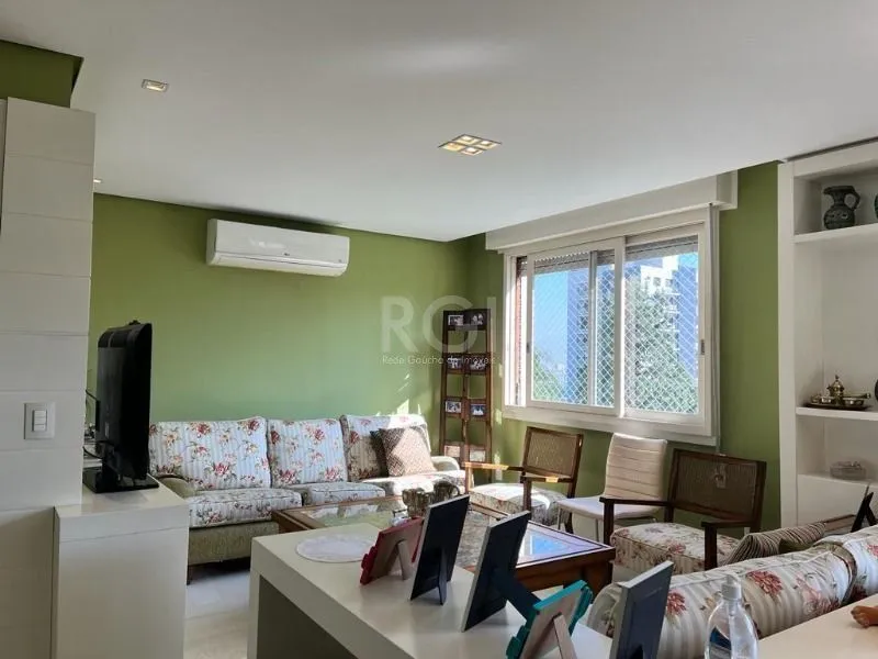 Imagem excelente apto na carlos gomes, jto anita.... Apartamento para Venda - 125m², 3 dormitórios, sendo 1 suites, 2 vagas - Auxiliadora