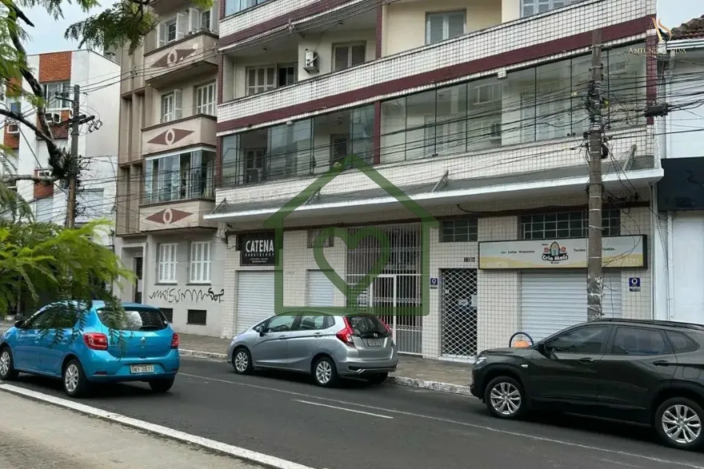 Imagem Apartamento 3 Dormitórios - Totalmente Reformado 
 
Apartamento de frente, com 3 dormitórios, depe...