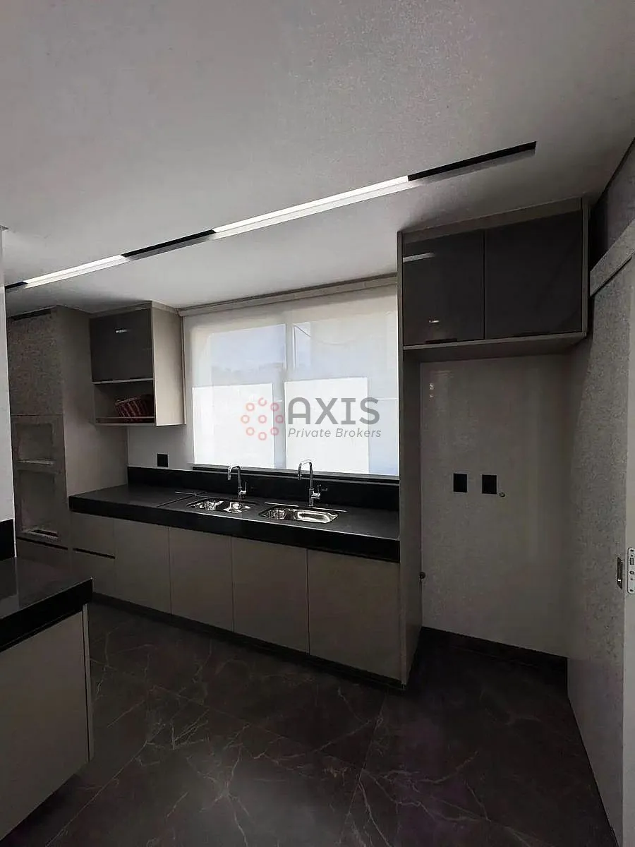 Imagem Apartamento 4 suítes em Lourdes