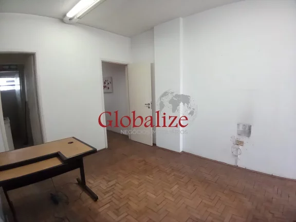 Imagem Sala comercial à venda com 50m², 1 banheiro no Centro de Santos por R$200.000,00
