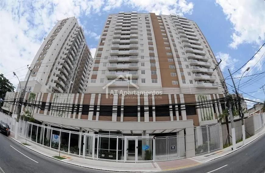 Imagem Apartamento 2 quartos em Todos os Santos, Rio de Janeiro, com varanda e vista para piscina
