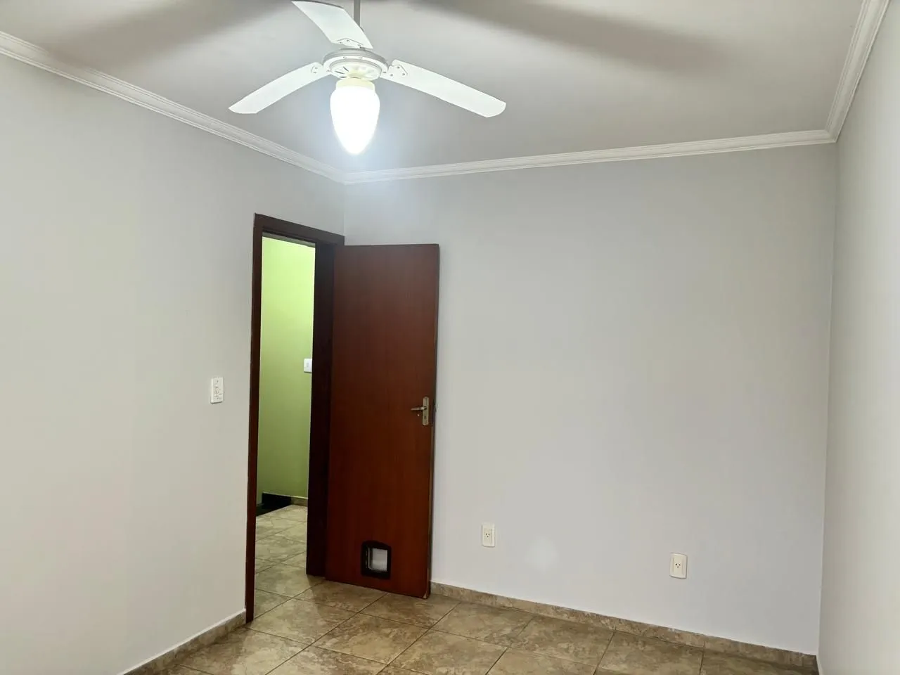 Imagem SOBRADO CONDOMINIO FECHADO - HARMONIA - CANOAS / RS