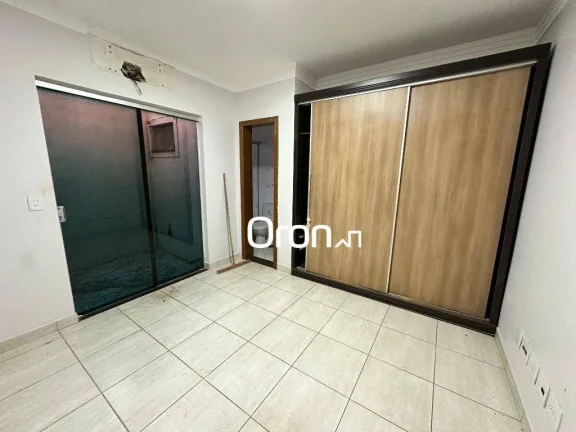 Imagem Sobrado à venda, 360 m² por R$ 1.198.000,00 - Vila Rezende - Goiânia/GO