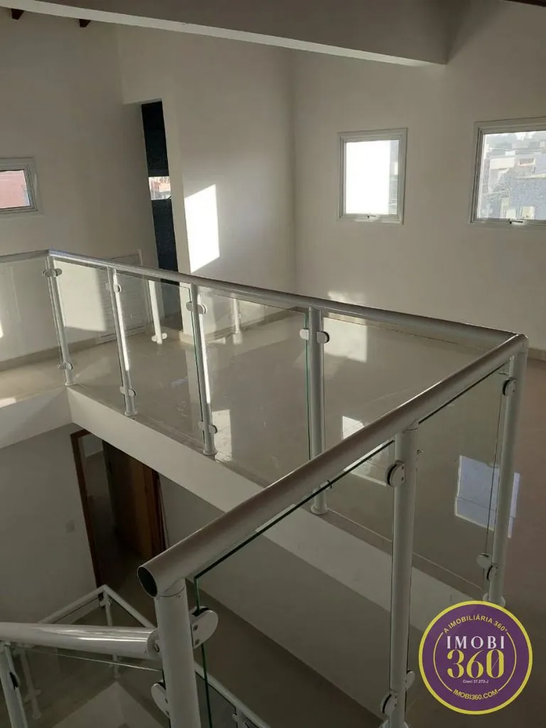 Imagem Sobrado de 3 dormitórios à venda no Jardim Quaresmeira III - Suzano | 225 m²