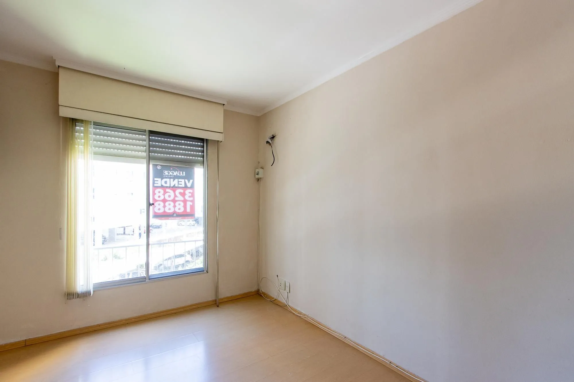 Imagem Excelente Apartamento 2 Dormitórios na Av. Wenceslau Escobar