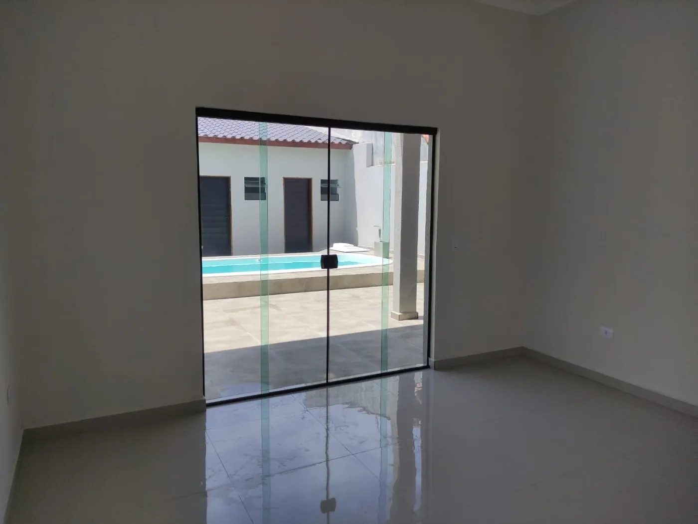 Imagem Casa para Venda em Itanhaém, Cibratel II, 3 dormitórios, 1 suíte, 2 banheiros, 4 vagas