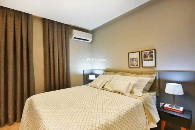 Imagem Apartamento para locação na Vila Nova Conceição, SP: 1 quarto, 1 suíte, 2 banheiros, 2 vagas de garagem, 74m². Venha conferir!