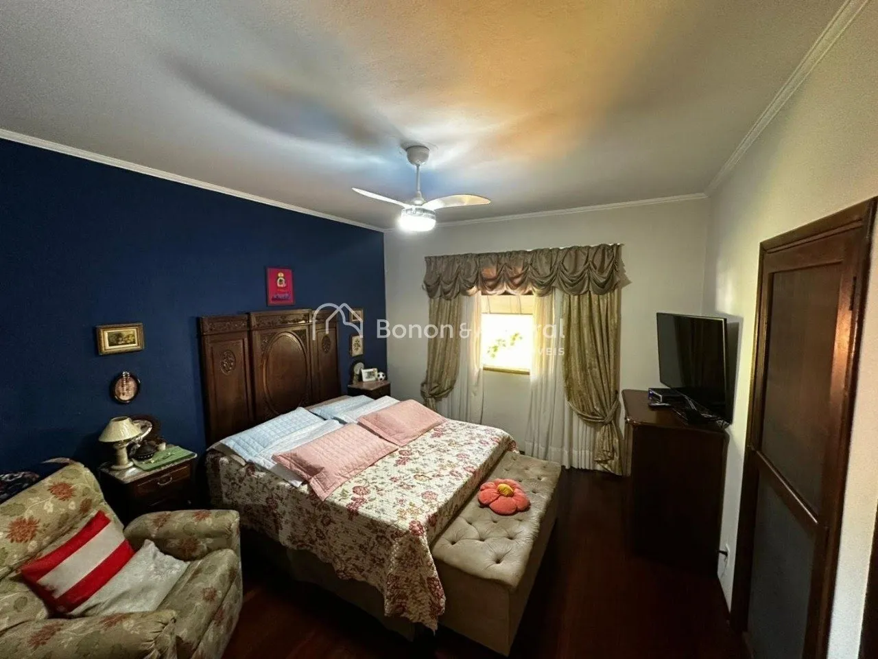 Imagem Casa com Terreno Adicional à Venda no Caminhos de San Conrado em Sousas, Campinas