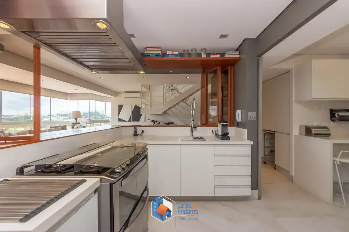 Imagem Cobertura para venda em Jardim Guedala com 3 quartos, sendo 2 suítes, 236m²