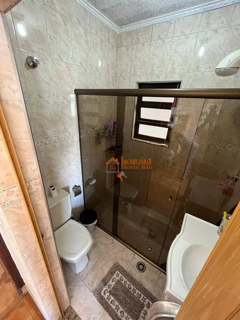 Imagem Sobrado com 2 dormitórios à venda, 155 m² por R$ 689.000,00 - Jardim Paraventi - Guarulhos/SP