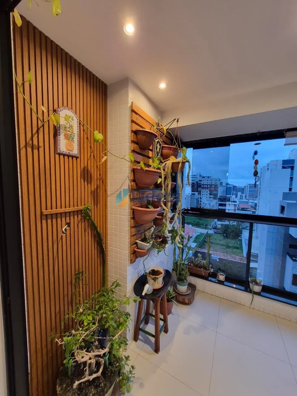 Imagem Apto Alto Padrão - 92m² - 3 quartos - 2 suites - 2 vagas cobertas - em Intermares, Cabedelo/PB