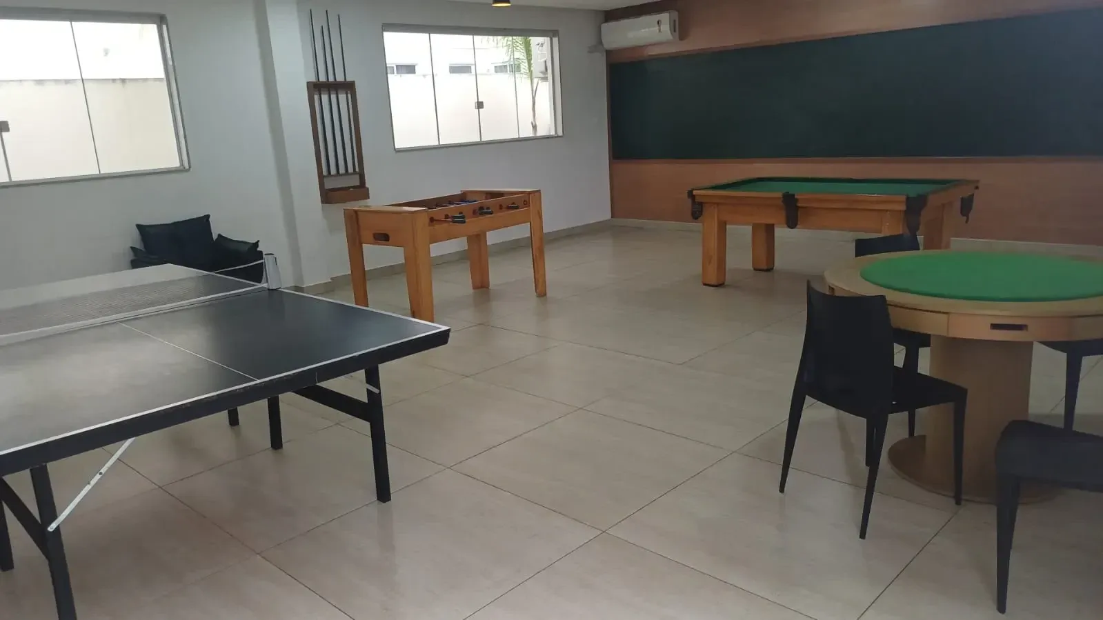 Imagem Apartamento com 2 Quartos para Alugar, 65 m² em Centro - Lauro de Freitas