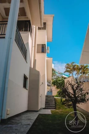 Imagem Vendo maravilhosa casa no Bosque das mansões São jose SC