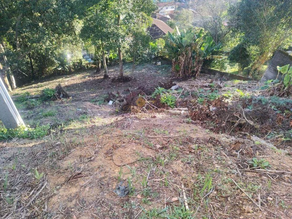 Imagem Terreno para Venda em Teresópolis / RJ no bairro Parque São Luiz