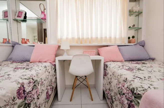Imagem Casa de Condomínio com 2 Quartos à Venda, 77 m² em Pajuçara - Natal