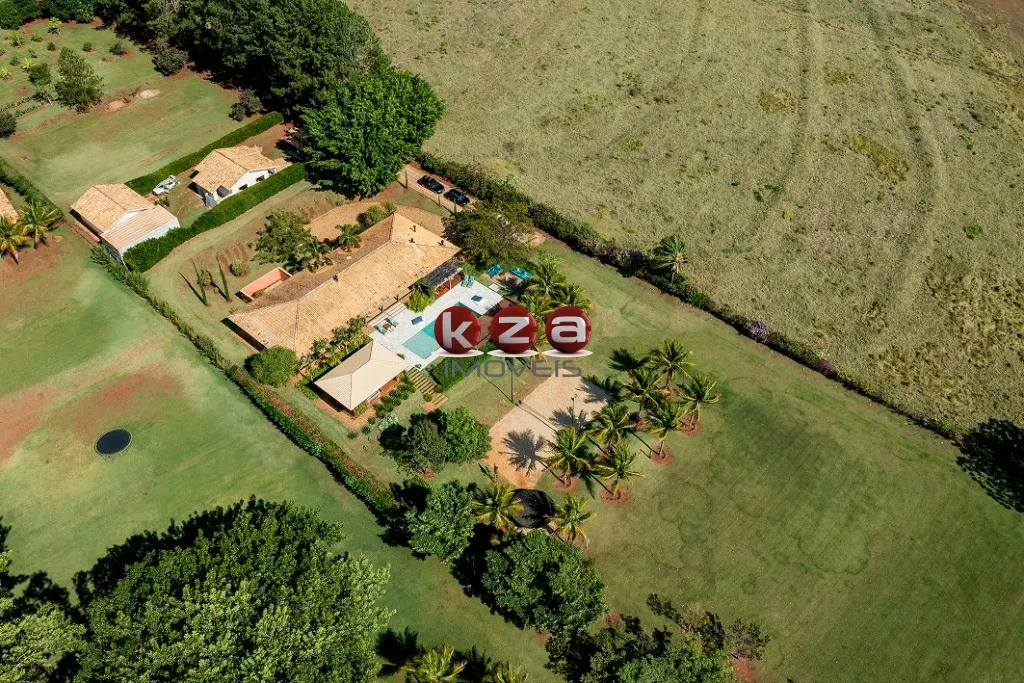 Foto do imóvel Imperdível casa de luxo à venda em Avaré-SP, Parque São Jorge: 4 quartos, 4 suítes, 4 salas, 6 banheiros, 20 vagas, 830m²!