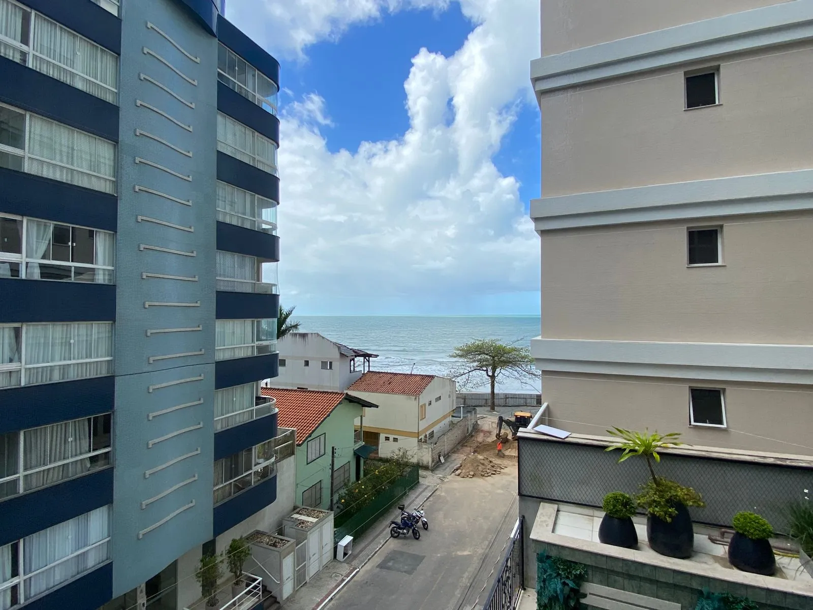 Imagem Apartamento com vista para o mar à venda com 240m2 por R$ 4.200.000,00