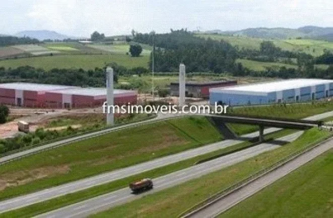 Imagem Galpão Comercial para Locação em Atibaia-SP, Bairro Ponte Alta: 3 Banheiros, 12 Vagas e 1.526m² de Área