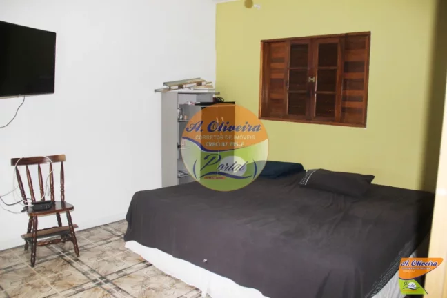 Imagem Casa 03 Dormitórios ( 01 suíte ) 500 metros da Praia - Pereque Açú