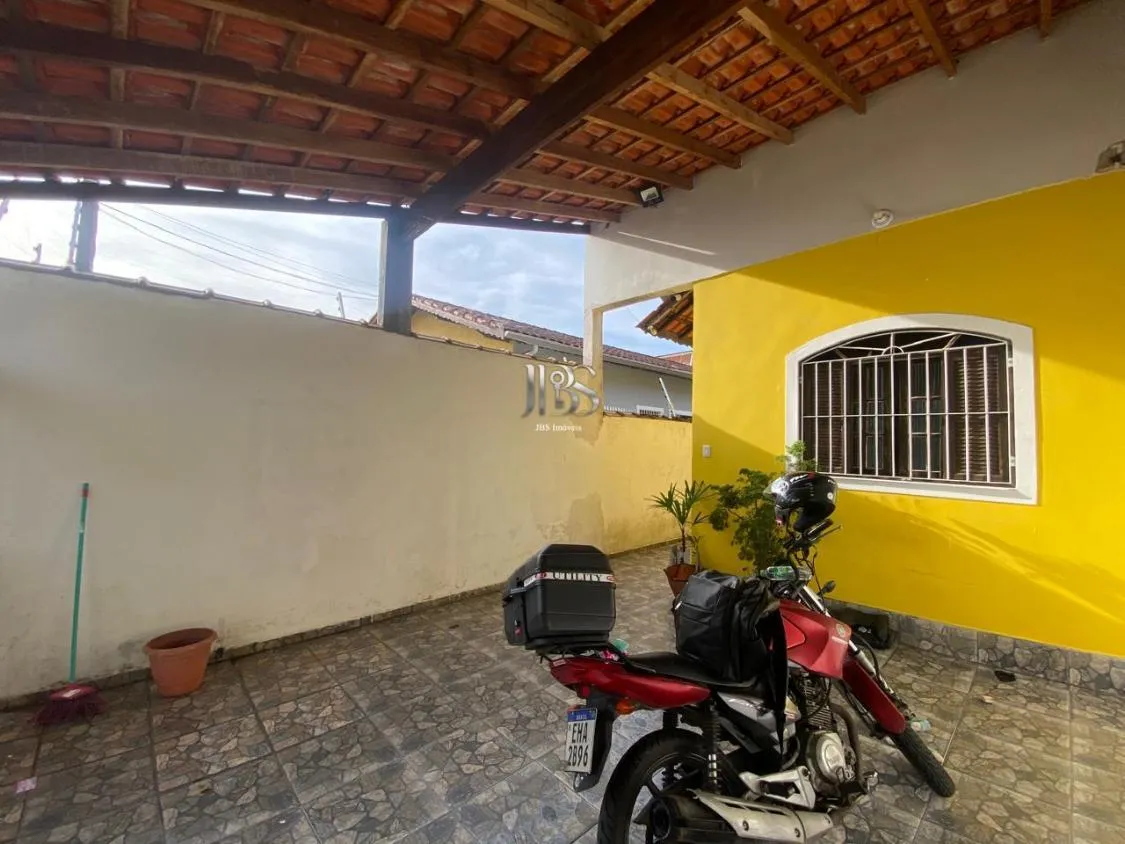 Imagem CASA 2 DORM LADO PISTA E ACEITA FINANCIAMENTO BANCÁRIO NO JARDIM SUARÃO EM ITANHAÉM